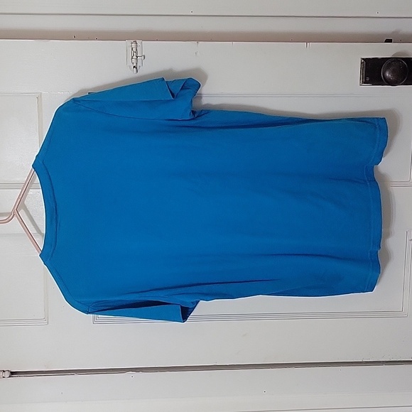 California Basics Tshirt Size Medium Blue - Picture 3 of 4